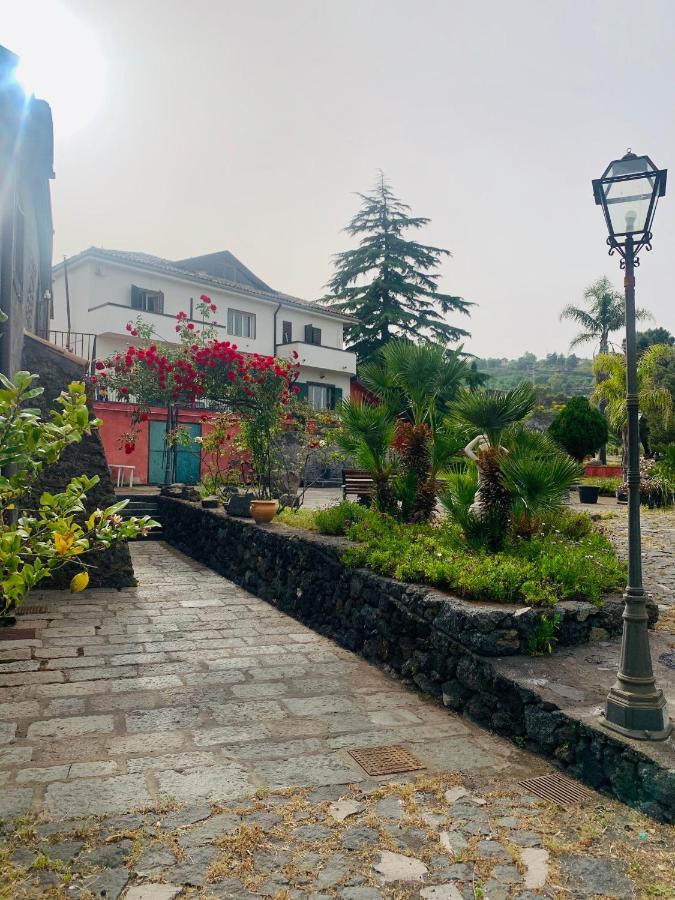 Villa Alessio - Case Vacanza Con Piscina Sull'Etna Puntalazzo ภายนอก รูปภาพ