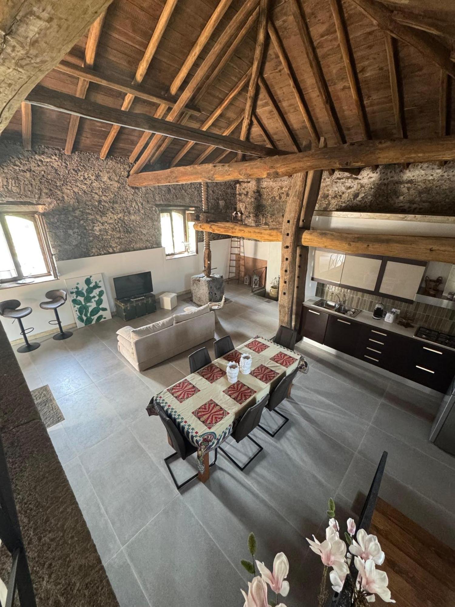 Villa Alessio - Case Vacanza Con Piscina Sull'Etna Puntalazzo ภายนอก รูปภาพ
